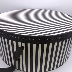 Henri Bendel Vintage Hatbox Large 17 inch